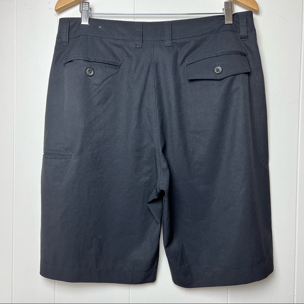 CSG Black Hybrid Flat Front Shorts Men’s Size 34 - Picture 6 of 8